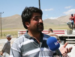 Gürpınar'ın yeni geçim kaynağı: Taş ocakları