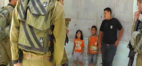 İsrail askerleri 5 yaşındaki çocuğu gözaltına aldı