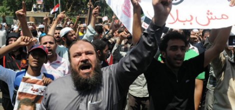 Milyonlar Mursi için Adeviyye Meydanında