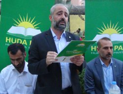 HÜDA PAR Batman'da  iftarda alimlerle bir araya geldi