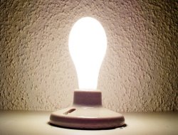 Bu ülkede artık ampül olmayacak