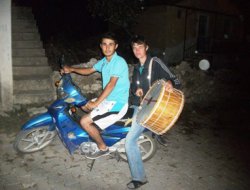 Motorize davulcular işbaşında