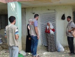 Kovancılar Yeni İhya Der Ramazan yardımlarını sürdürüyor