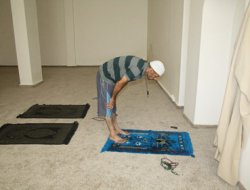 Uyuşturucuyu terk ettiler mescit açtılar