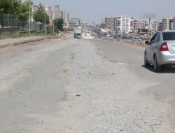 Diyarbakır Otogarı'nın önü neden yapılmıyor?