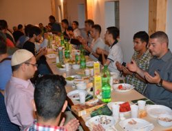 Darmstadt'ta cemiyetler arası sahur programı