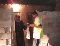 YAR DER'den fakir ailelere et yardımı