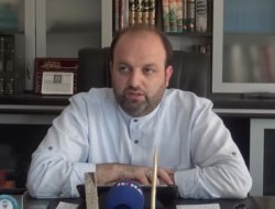 İtikaf muhasebe ve tefekkürdür