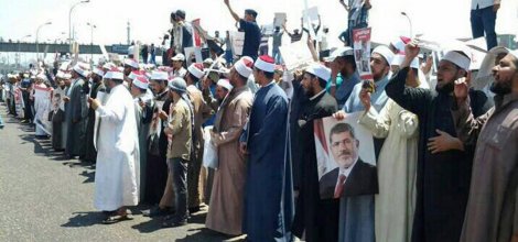 Mısır uleması El-Ezher'e tepkili