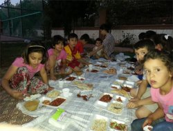 Yetim Der yetimlerle iftar yemeğinde buluştu
