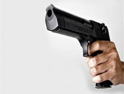 Savaştan kaçtı maganda kurşunuyla can verdi