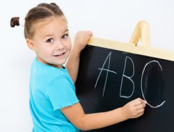 Tatil, 1. Sınıf öğrencisine bildiklerini unutturuyor!