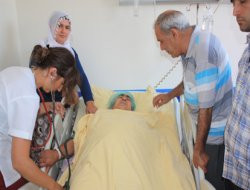 Mersin'de bir kadının karnından 8 kilo ur çıkarıldı