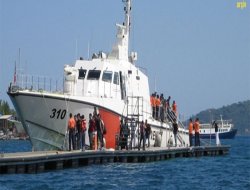 Ege denizinde sürat teknesi battı