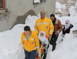 70 Yaşındaki Diyaliz Hastası Kurtarıldı