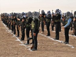 PYD, Eli Silah Tutan Herkesi Cepheye Çağırdı