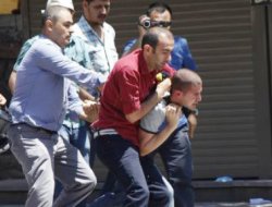 Emniyet muhbirlik için mahallelilere göz dikti!