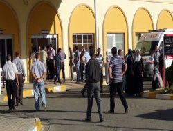 Araç şarampole yuvarlandı: 1 ölü 2 yaralı