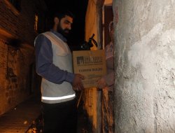 Diyarbakır Umut Kapısı'ndan 2000 aileye yardım