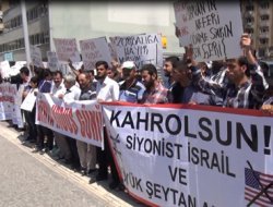 İzmirliler Filistin ve Mısır özgürlüğü için toplandı