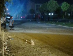 Ceylanpınar gaz altında, yaralı polisler var