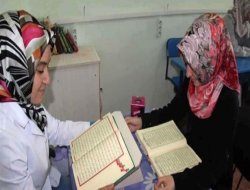 Kadın hafızlara 19 taç