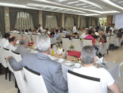 Batman İl Müftülüğünden iftar yemeği