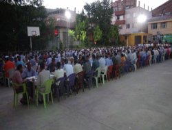 HÜDA PAR halkla kaynaşmayı sürdürüyor