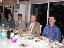 Diyarbakır İl Genel Meclis üyeleri iftarda buluştu