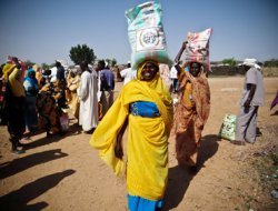 İHH 81 ülkenin mazlumlarıyla kucaklaştı