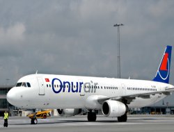Uçaktan aprona düşen pilot öldü