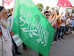 Mısır'daki katliam tüm yurtta protesto edildi