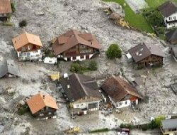 Afganistan'da sel: 116 ölü