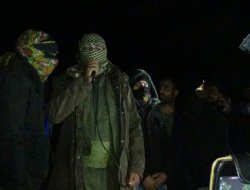 PKK'lilerden Bingöl halkına hakaret