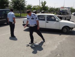 Batman'da araç motosiklete çarptı: 1 yaralı