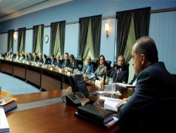 AK Parti MYK toplantısı 4 saat sürdü