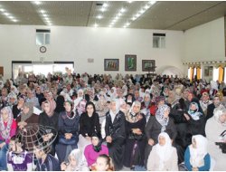 Kur'an ve Sünnete Sarılan Sapıklığa Düşmez