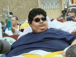 600 kiloluk genç hastaneye kaldırıldı