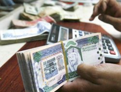 Mısır'daki Darbe Arap Kralları Zengin Etti