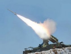 Muhalifler Şam'da askeri merkezi ele geçirdi