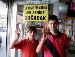 Cizre esnafından Mısır direnişine pankartlı destek