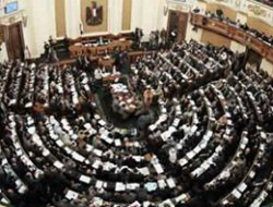 Mısır'da Selefi Partisi Anayasa Komitesi'nde