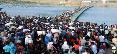 PYD baskısından kaçanları En Nusra rehin aldı