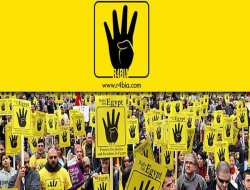 Rabia işareti popüler olunca harekete geçtiler