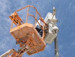 Mobese kamerasına ses bombası atıldı