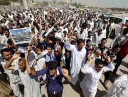 Irak`ta Suriye`ye Müdahale Protestosu