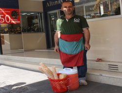 Hazıra karşı seyyar dondurmacılık