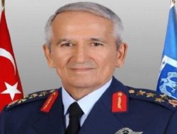 Eski HKK istifa etti