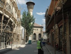 Belediye tarihi camiyi tuvaletsiz bıraktı