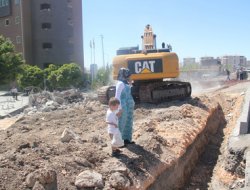 Yol çalışmaları hastaları mağdur ediyor